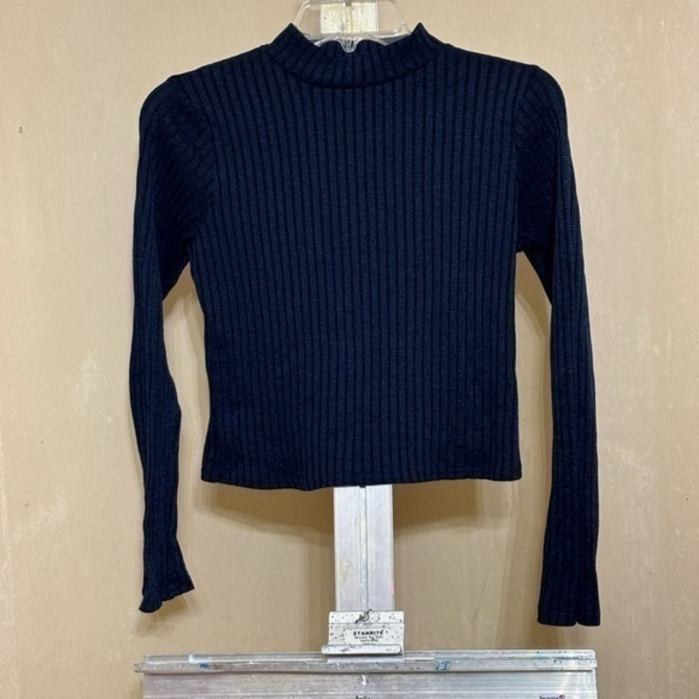 Olivia Rae Navy Ribbed Mock Neck Top M Old Money Preppy Quiet Luxury
